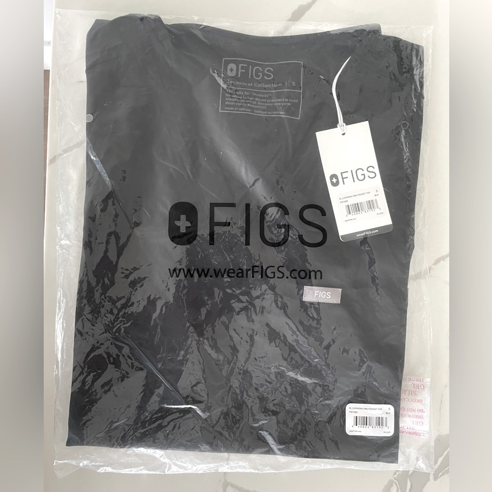 FIGS | Catarina One Pocket Scrub Top